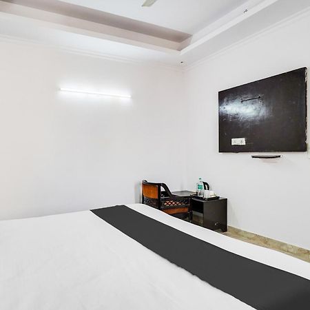 Hotel O Noida Stay Esterno foto