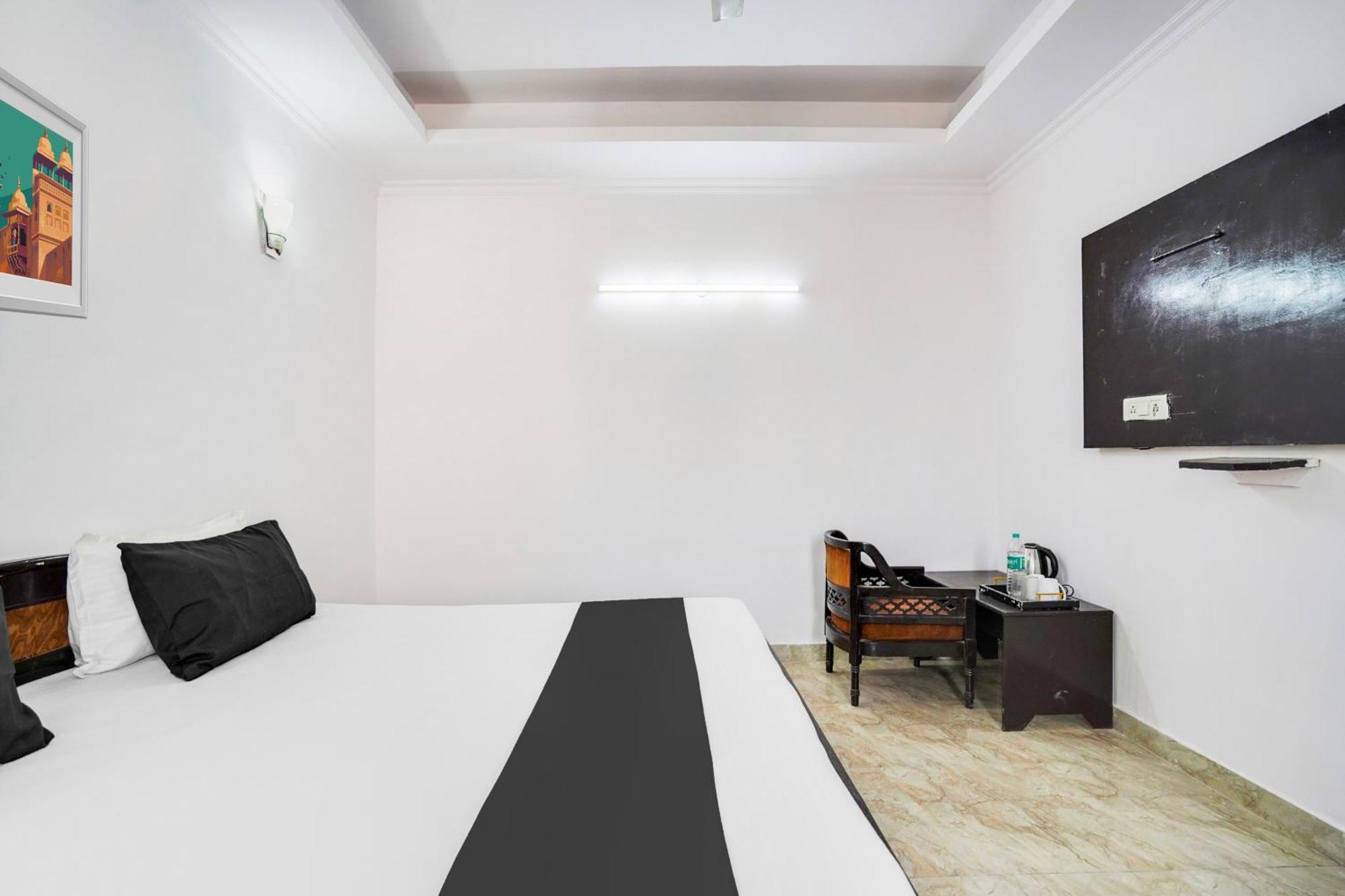 Hotel O Noida Stay Esterno foto